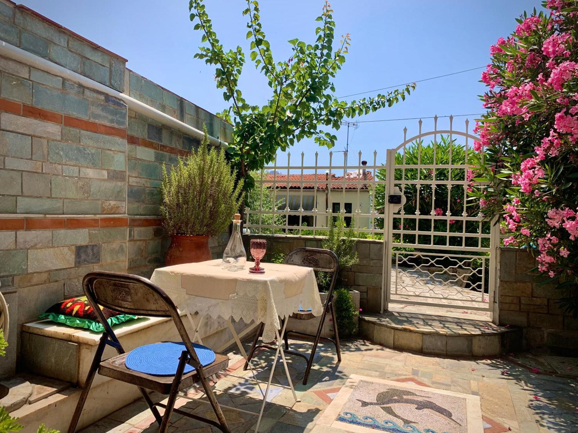 Gemuetliches Appartement In Ano Poli Salonic Exterior foto